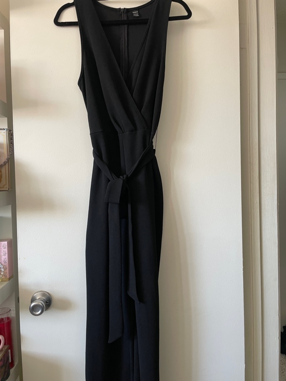 Black Sleeveless straight leg jump suit XL
